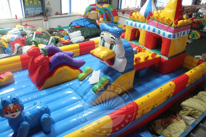洋浦经济开发区儿童乐园充气城堡